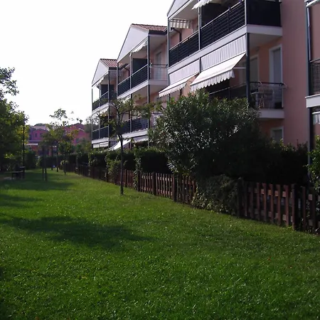 Salina Rosolina Mare